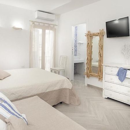 B&B Jolie Santa Teresa Gallura Exterior photo